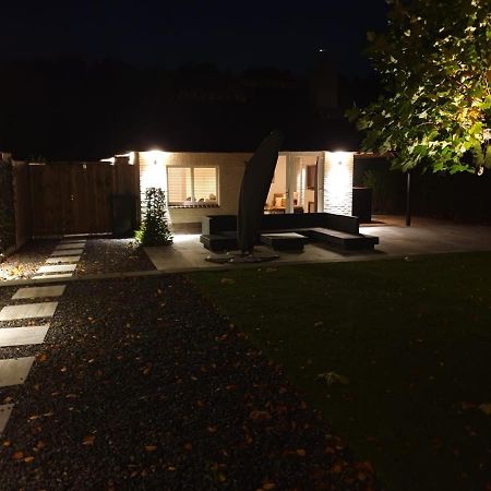 Liv Residence Holiday Home With Sauna & Fireplace Ermelo Bagian luar foto