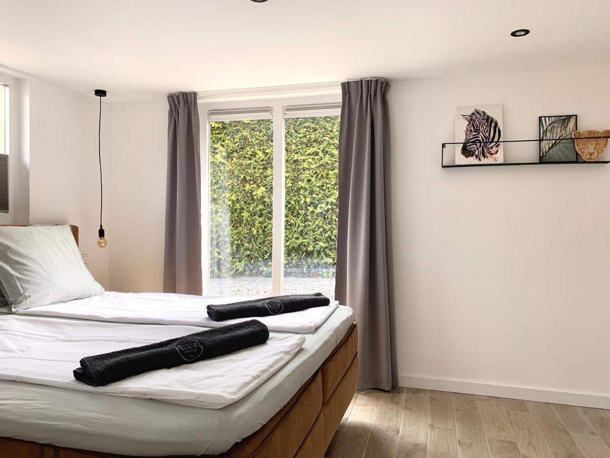 Liv Residence Holiday Home With Sauna & Fireplace Ermelo Bagian luar foto
