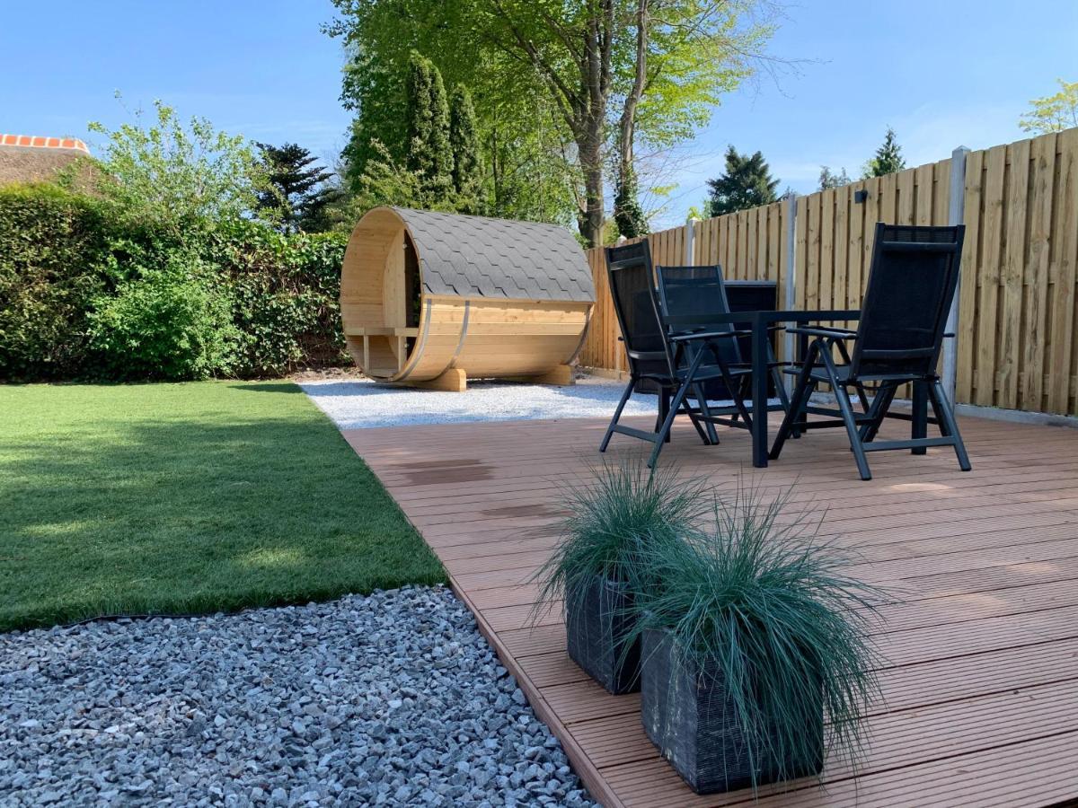 Liv Residence Holiday Home With Sauna & Fireplace Ermelo Bagian luar foto