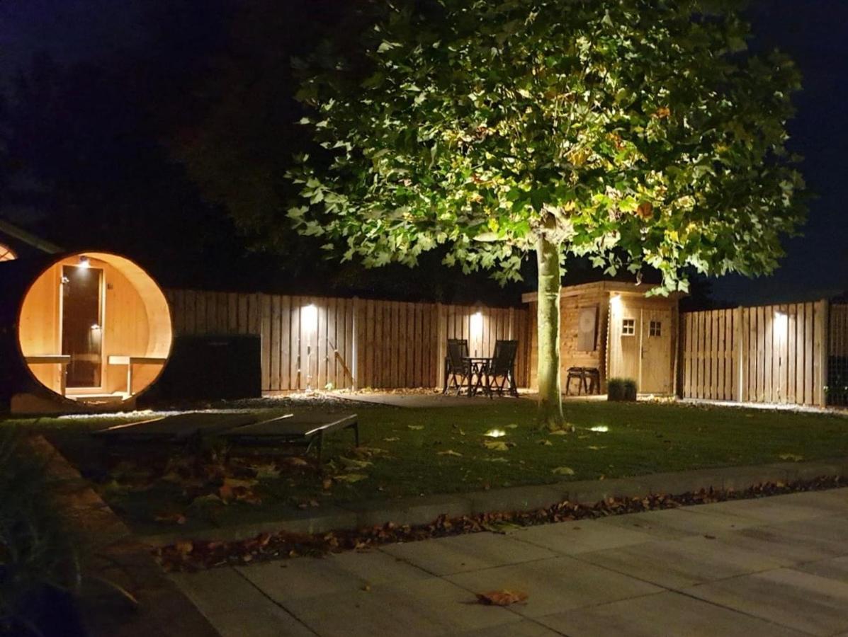Liv Residence Holiday Home With Sauna & Fireplace Ermelo Bagian luar foto