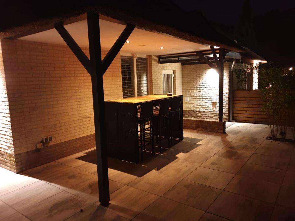 Liv Residence Holiday Home With Sauna & Fireplace Ermelo Bagian luar foto